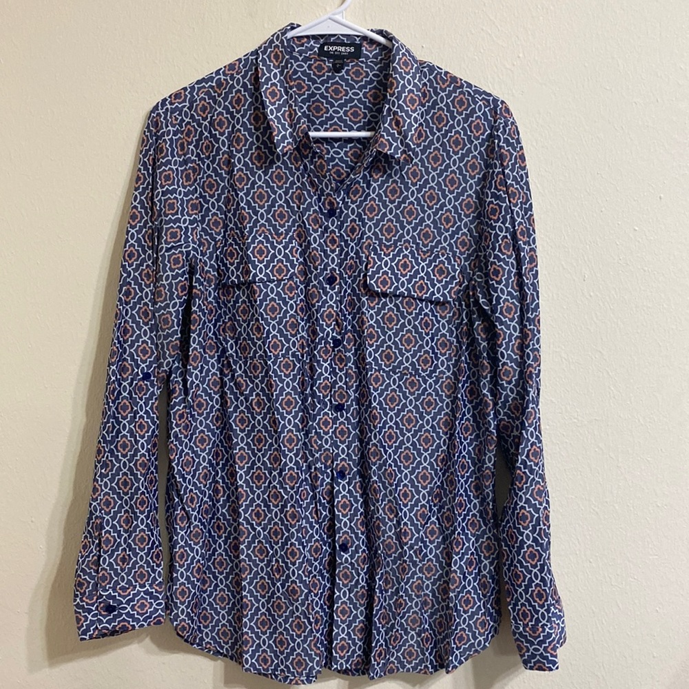 Express The City Shirt- Large button Up